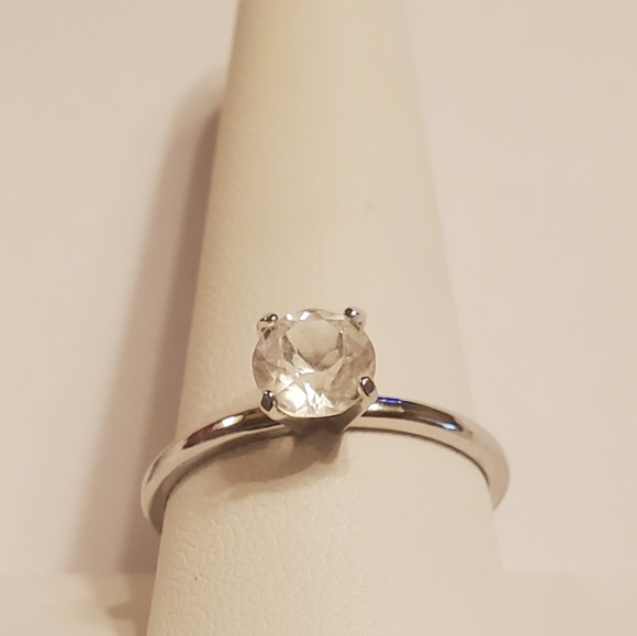 Vintage Uncas Silver Solitaire Crystal Ring - Picture 5 of 13